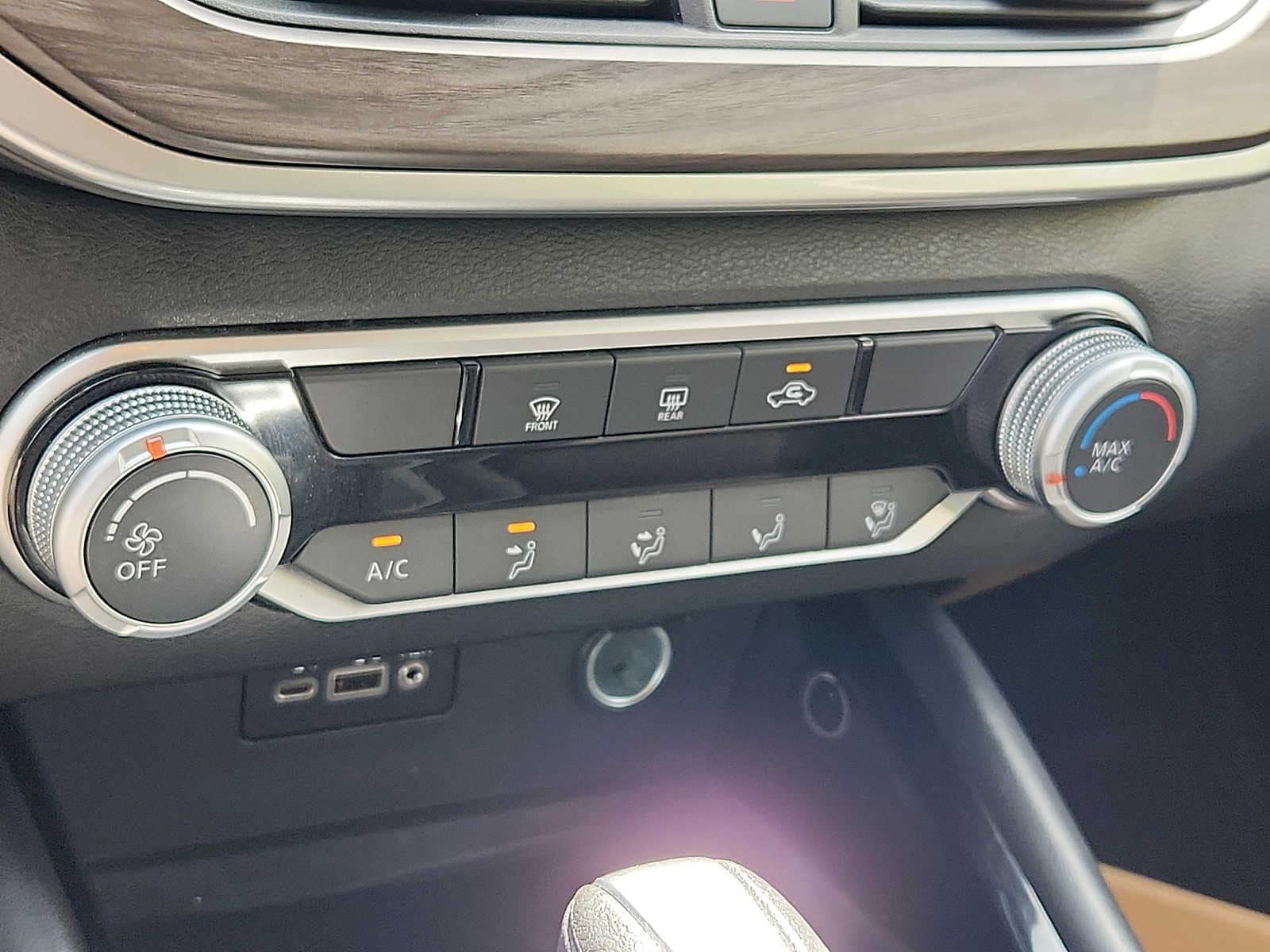 2023 Nissan Altima SV - Photo 15