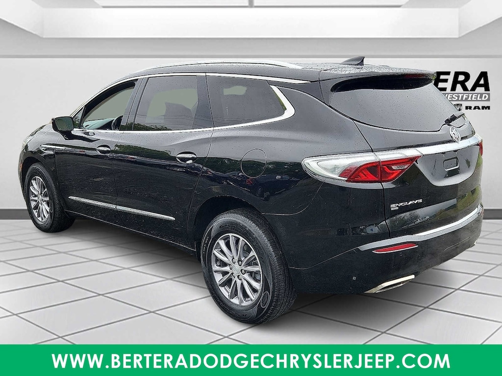 Used 2022 Buick Enclave Essence SUV