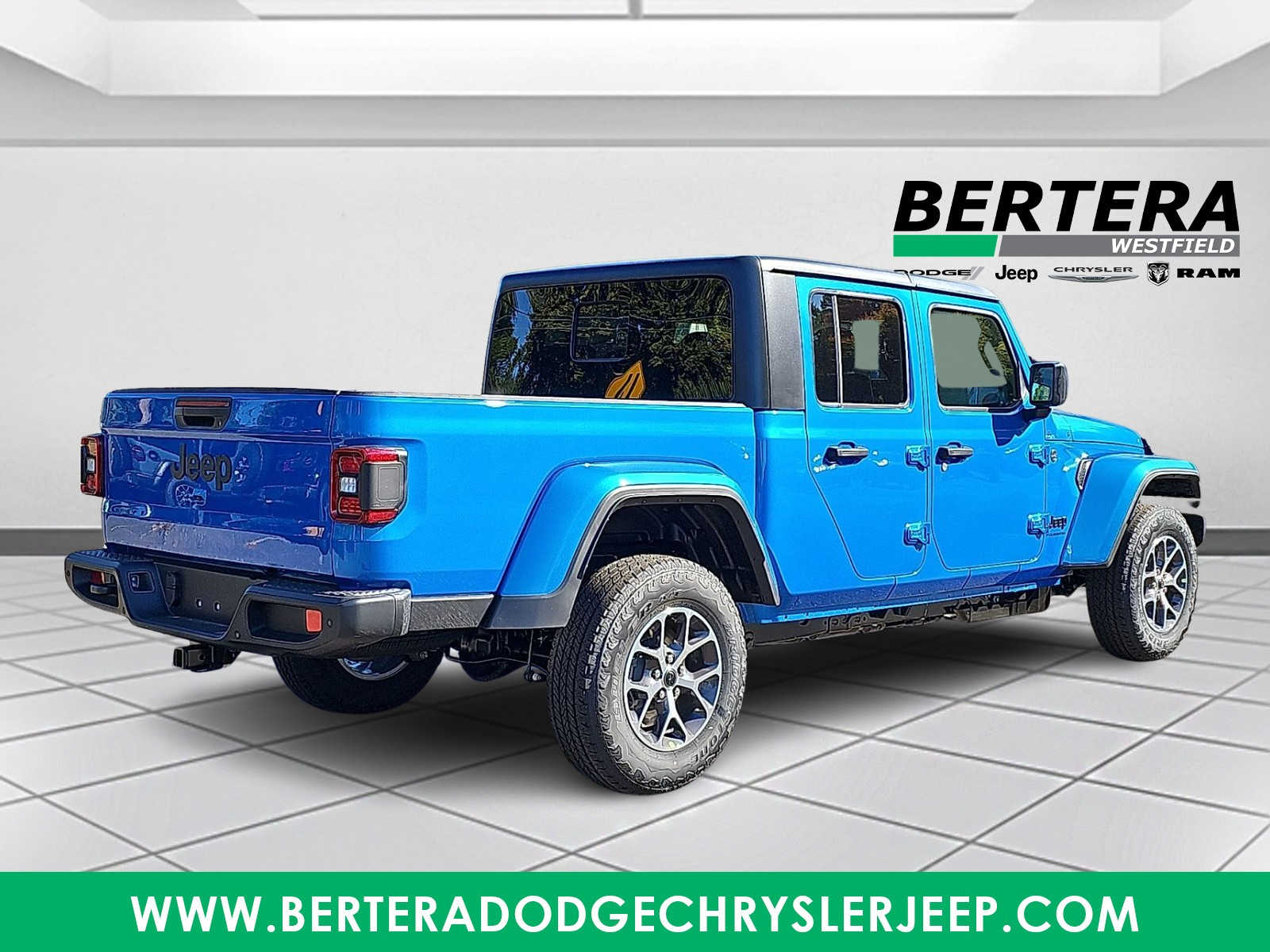 New 2027 Jeep Gladiator Sport S Pickup