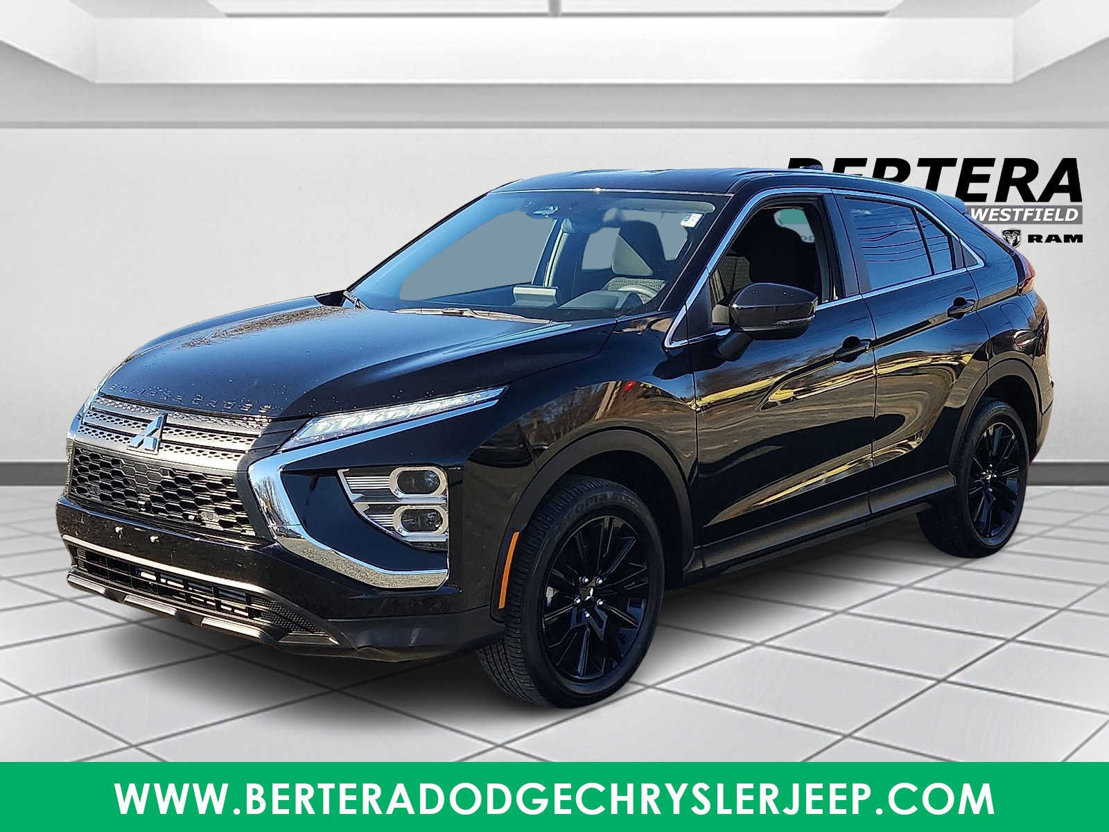 2024 Mitsubishi Eclipse Cross LE Ralliart photo 3