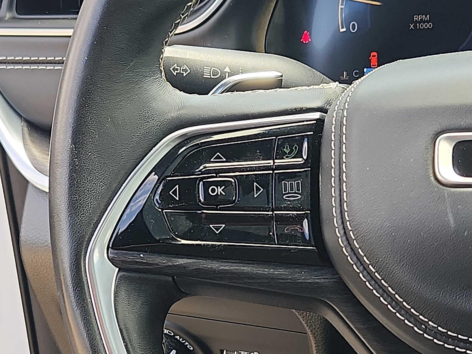 2022 Jeep Grand Cherokee Overland - Photo 21