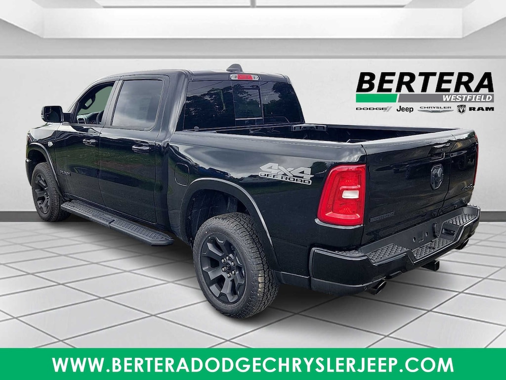 New 2026 Ram 1500 BIG HORN CREW CAB 4X4 5'7 BOX Pickup