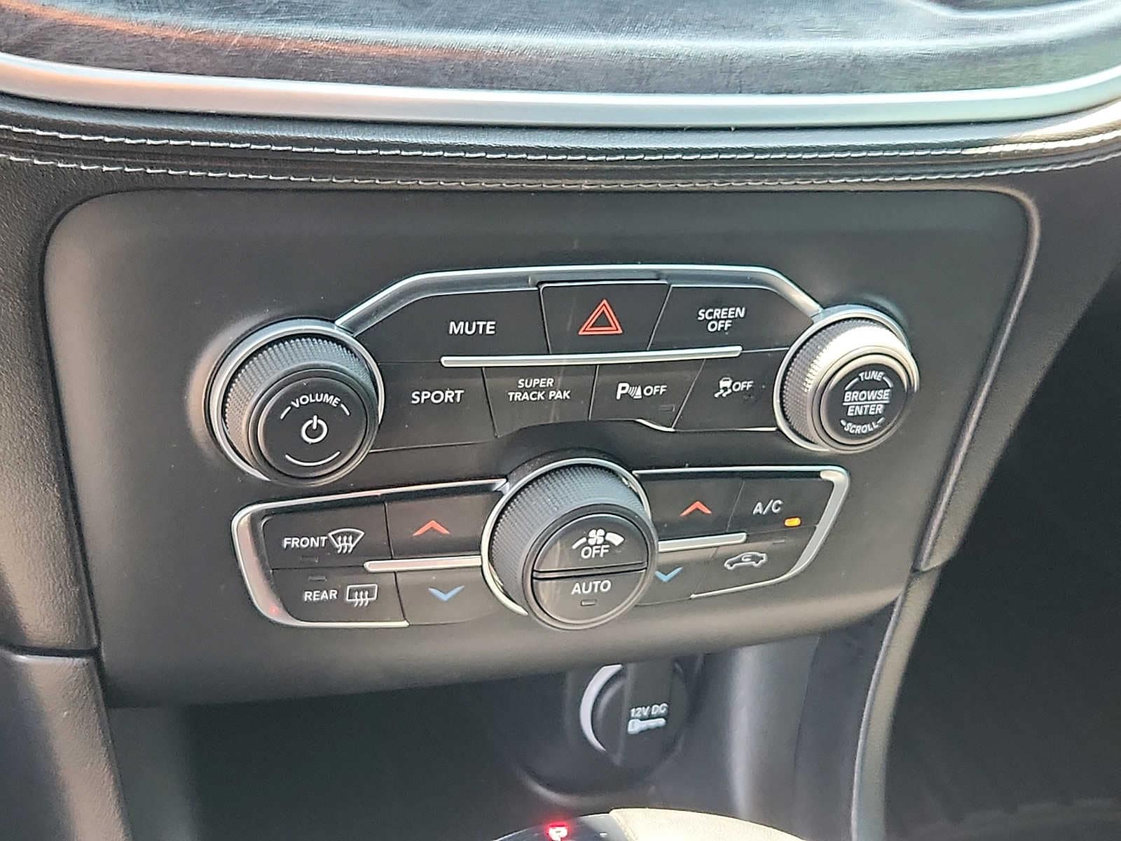 2023 Dodge Charger R/T - Photo 15