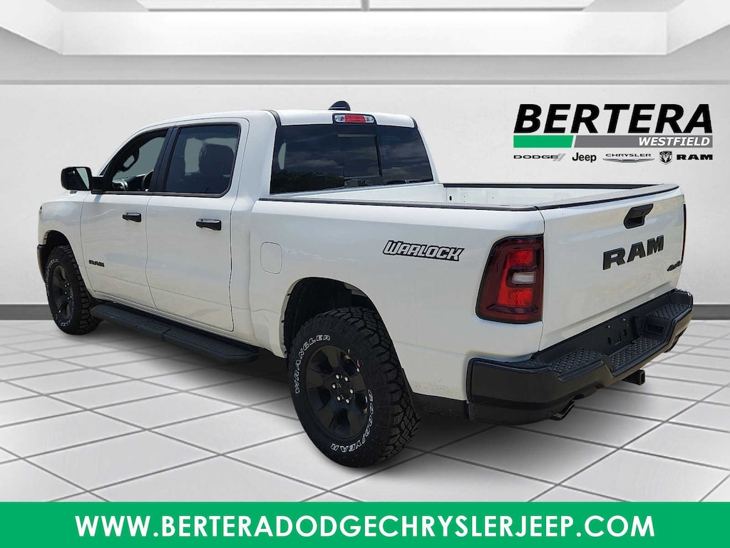 New 2026 Ram 1500 WARLOCK CREW CAB 4X4 5'7 BOX Pickup