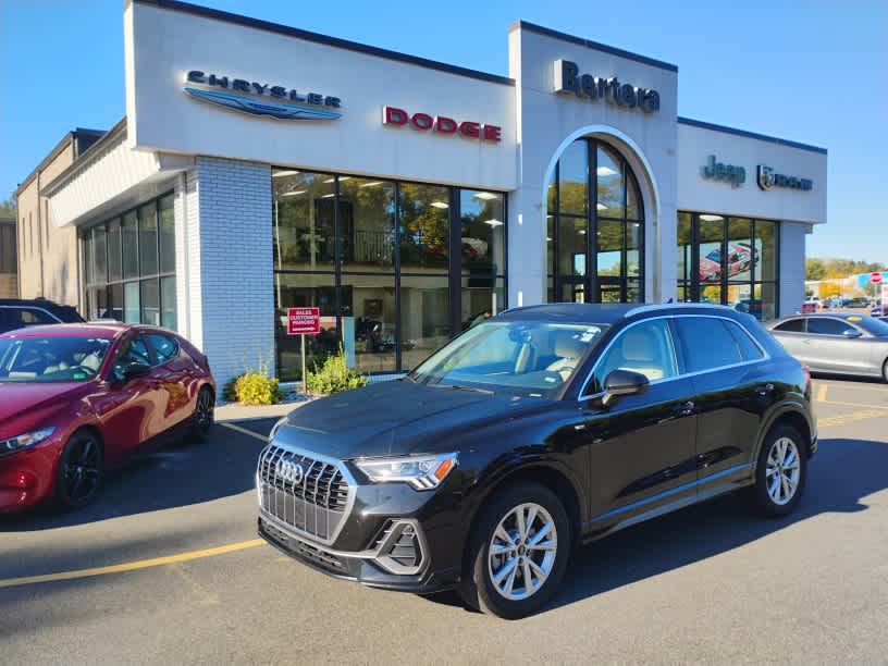 2025 Audi Q3 S Line Premium