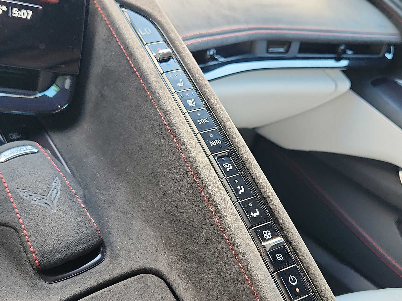 2023 Chevrolet Corvette 3LT - Photo 14