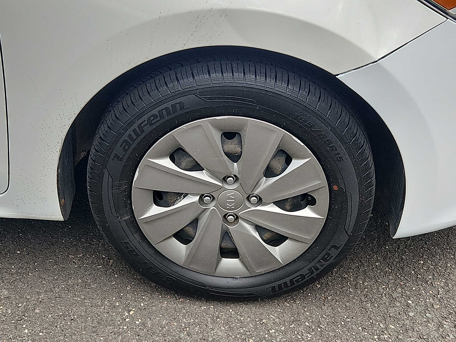 2020 Kia Rio 5-Door S - Photo 8