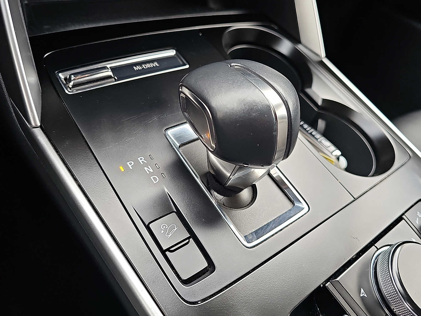 2025 Mazda CX-90 Select Package - Photo 16