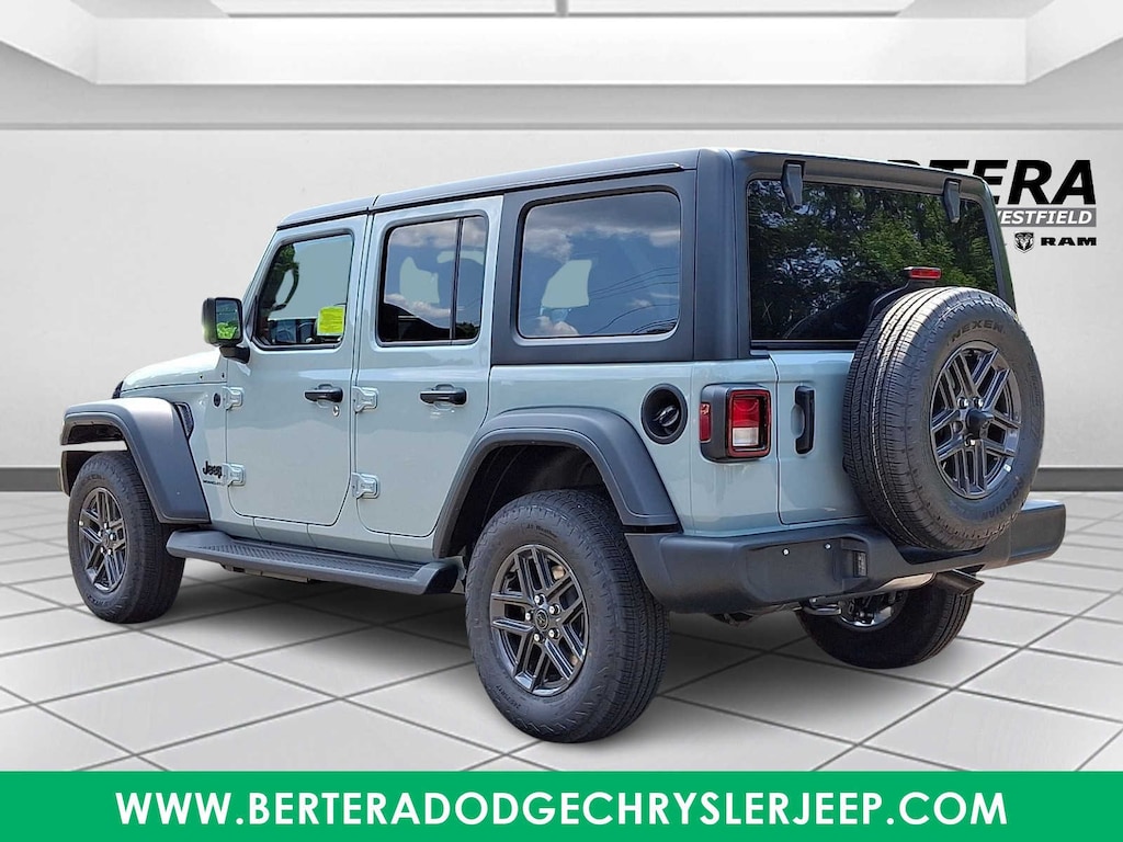 New 2026 Jeep Wrangler 4-DOOR SPORT S Sport Utility
