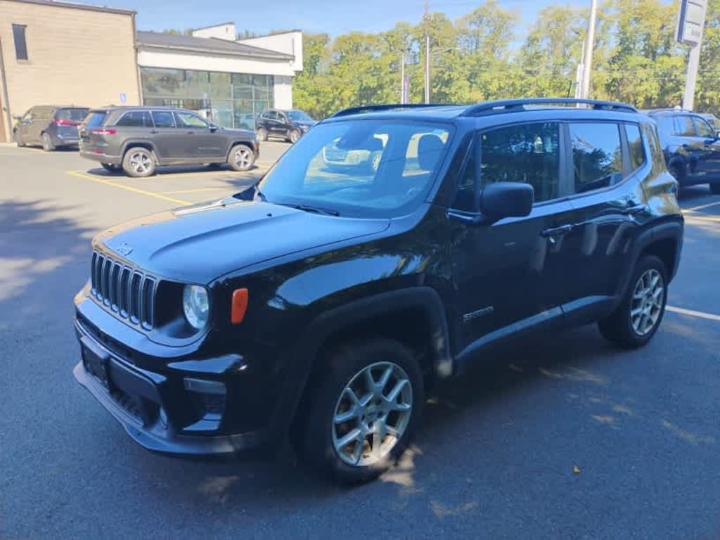 Certified 2022 Jeep Renegade Latitude SUV