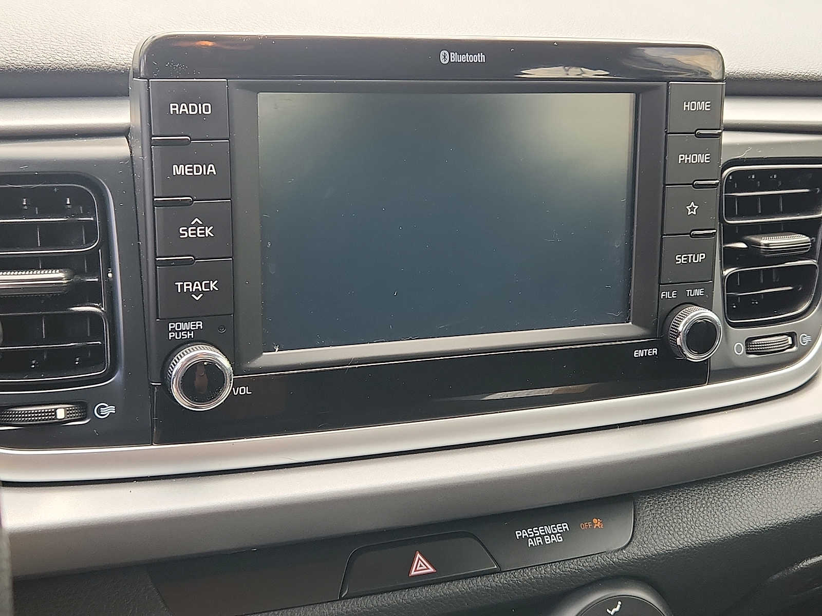 2020 Kia Rio 5-Door S - Photo 16