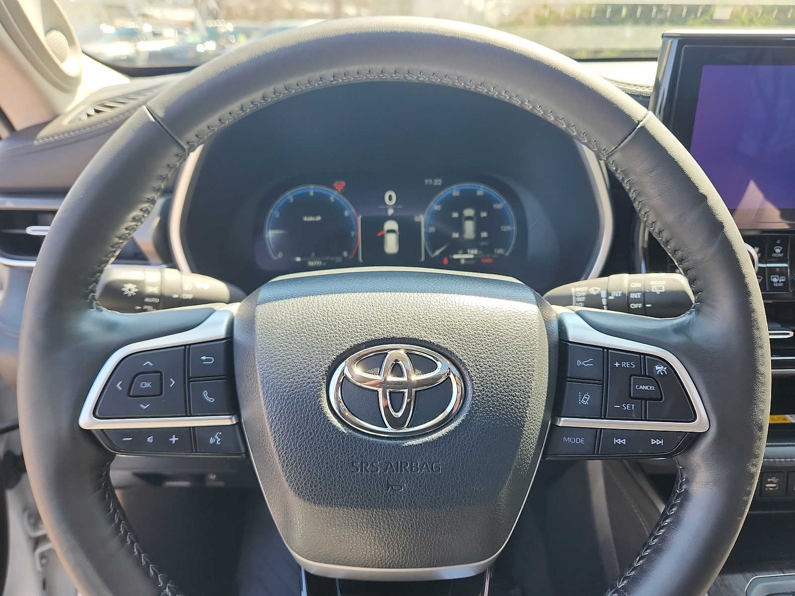 2023 Toyota Highlander Limited - Photo 19