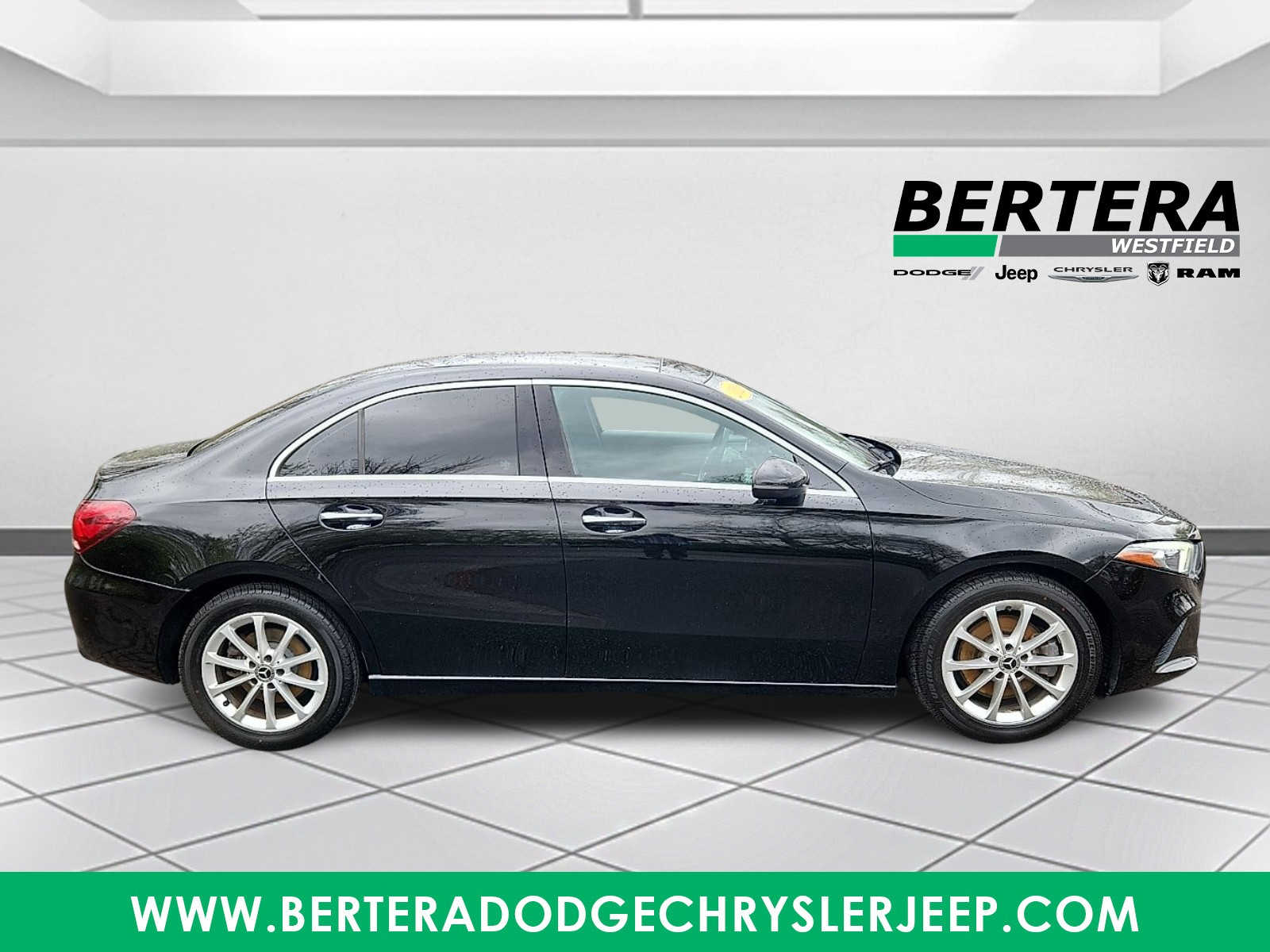 2020 Mercedes-Benz A-Class A220 - Photo 7