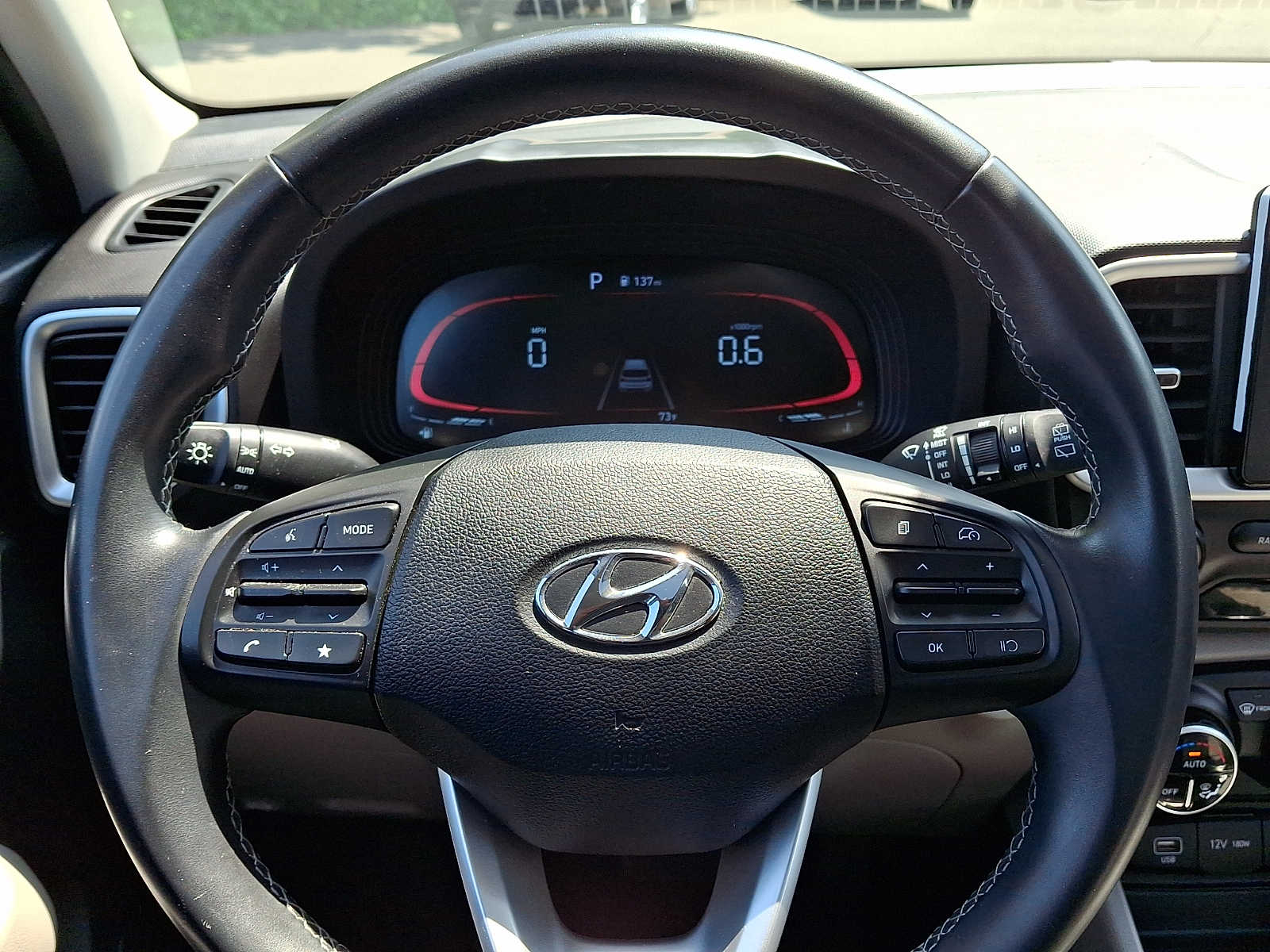 2024 Hyundai Venue SEL - Photo 20