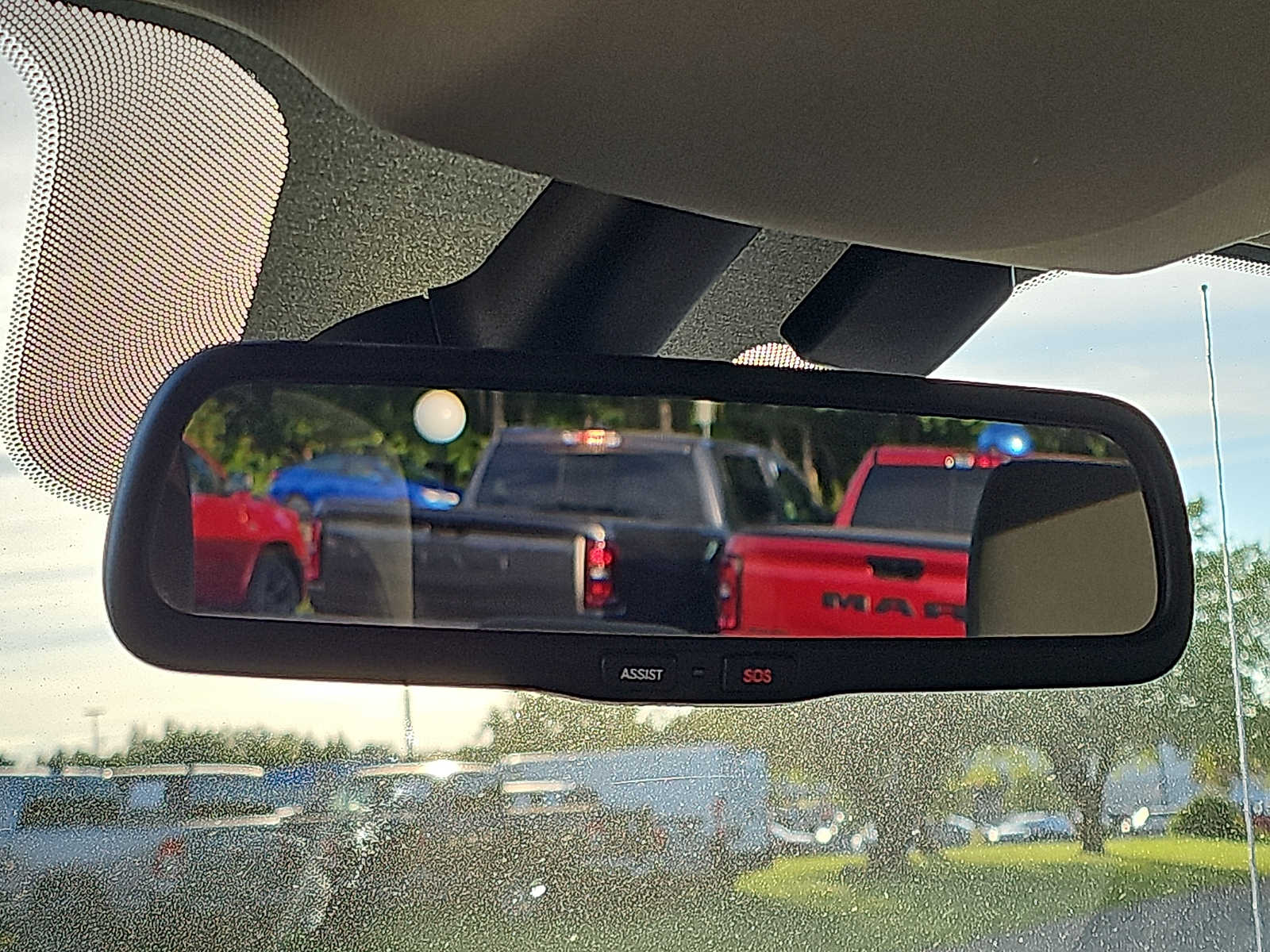 2019 RAM Ram 1500 Classic Express - Photo 24