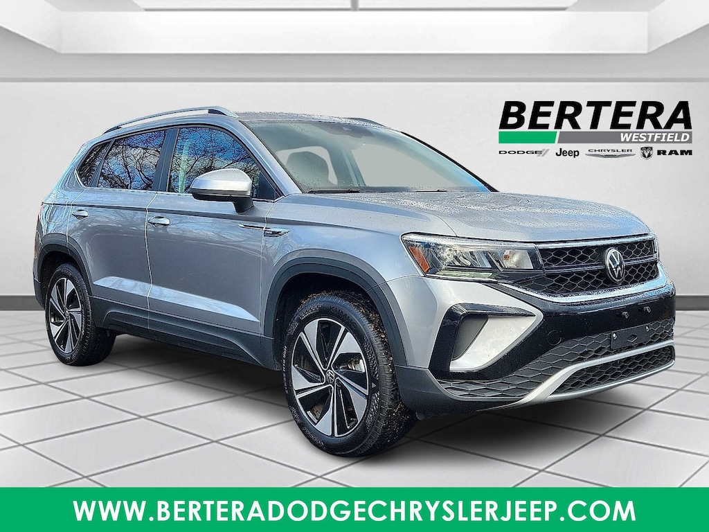 Used 2024 Volkswagen Taos SE SUV