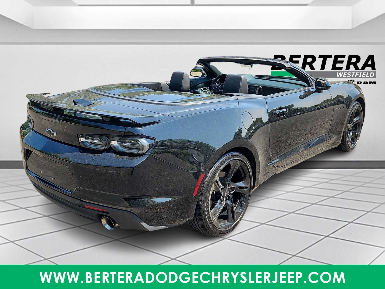 2024 Chevrolet Camaro 3LT - Photo 6