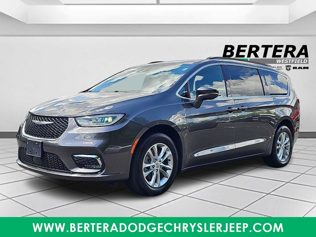 Used 2022 Chrysler Pacifica Touring Van Passenger Van