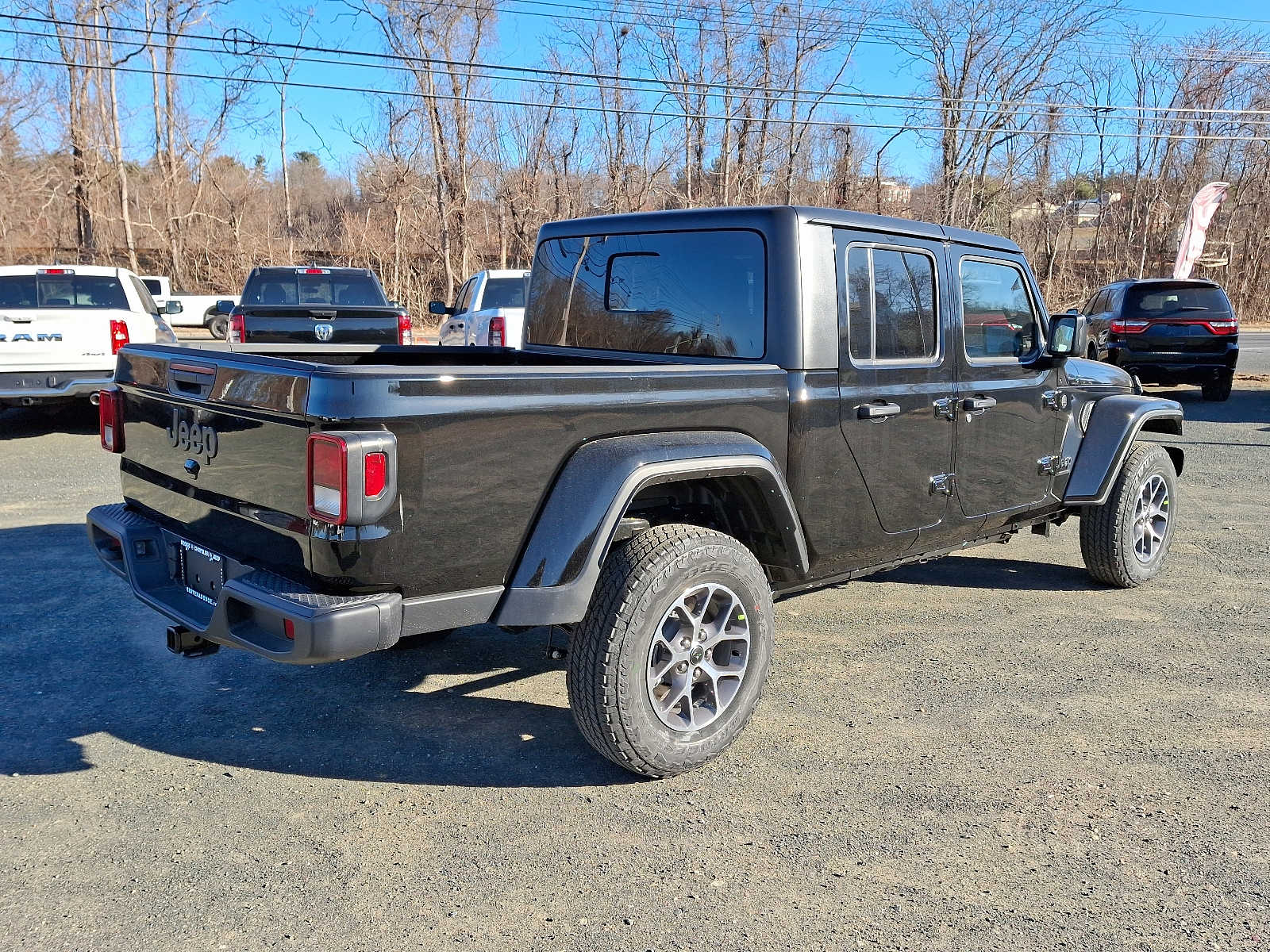 2025 Jeep Gladiator Sport S photo 4