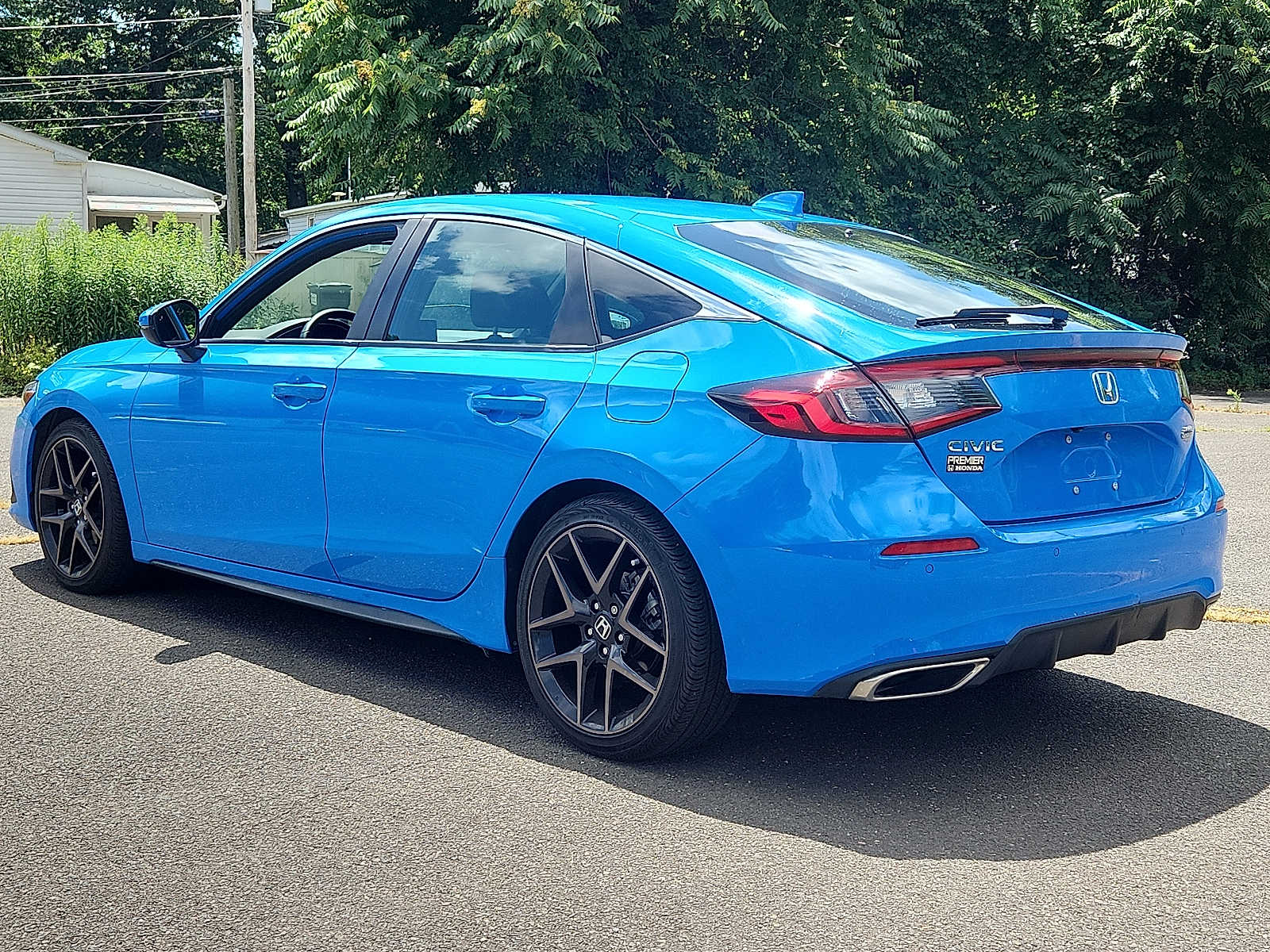 2024 Honda Civic Hatchback Sport Touring photo 4