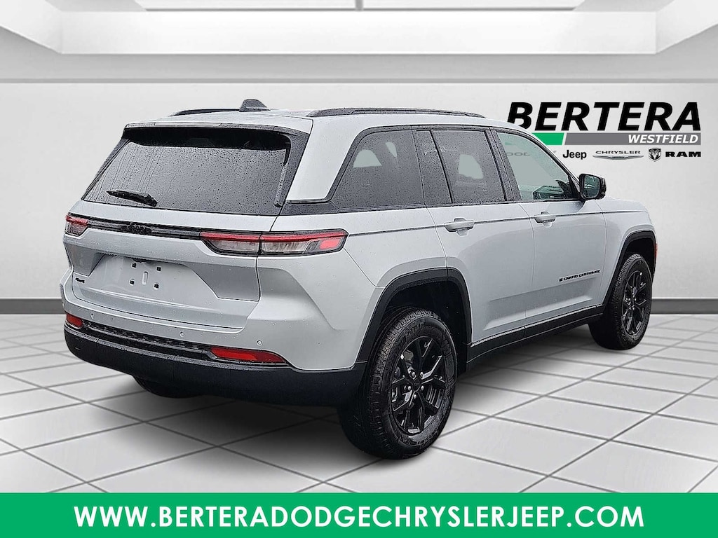 New 2025 Jeep Grand Cherokee ALTITUDE X 4X4 Sport Utility