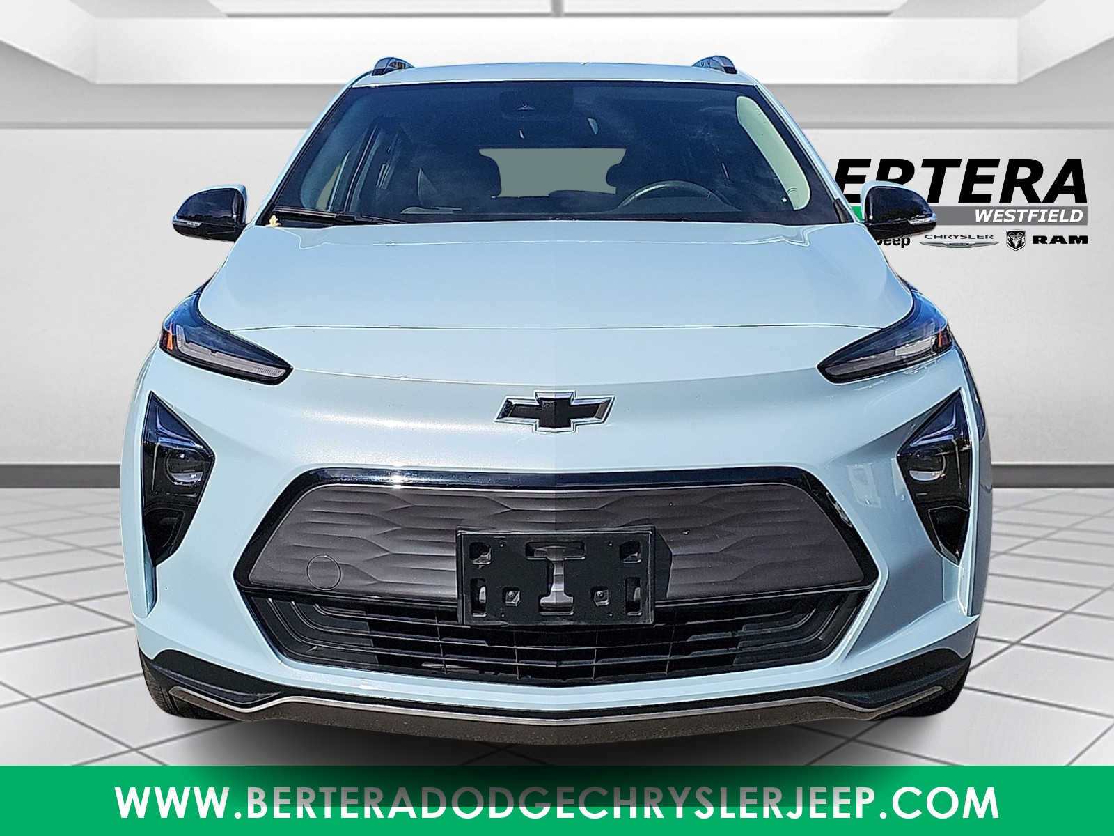 Used 2023 Chevrolet Bolt EUV LT with VIN 1G1FY6S01P4198831 for sale in Westfield, MA