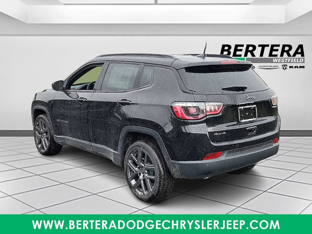 New 2026 Jeep Compass LIMITED ALTITUDE 4X4 Sport Utility