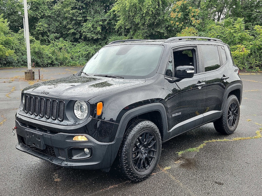Used 2017 Jeep Renegade Altitude SUV