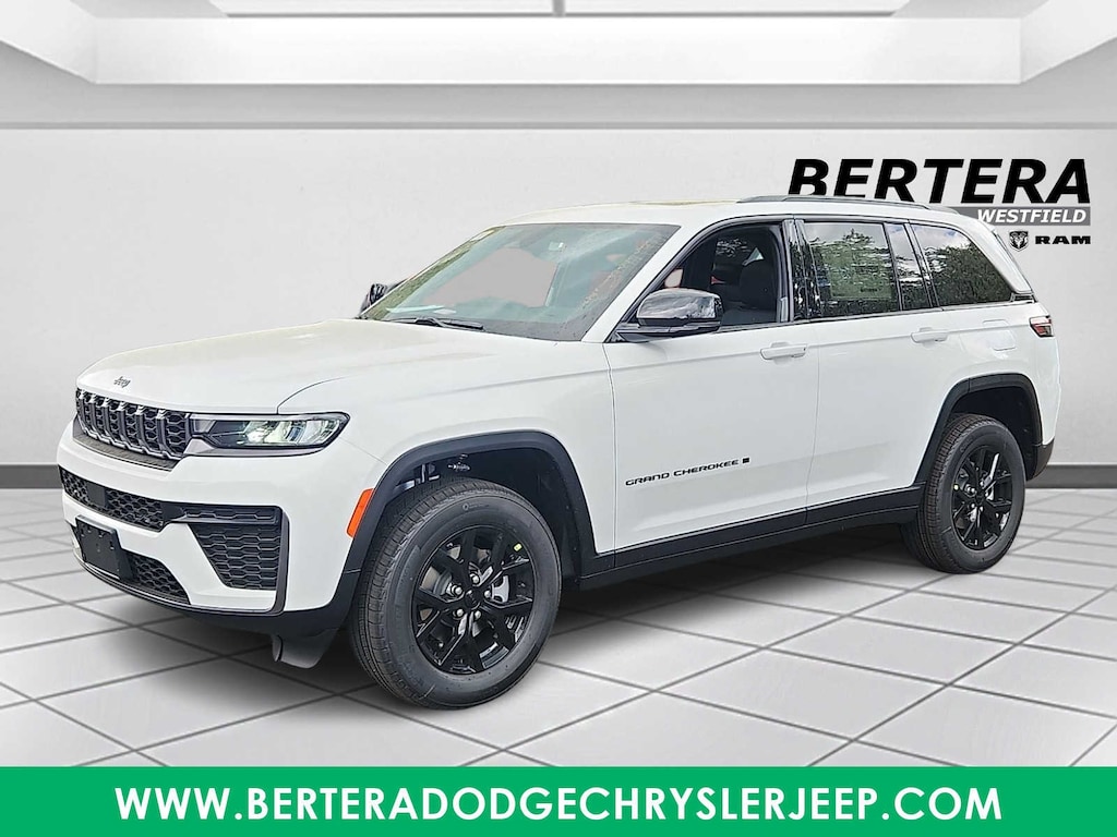 New 2026 Jeep Grand Cherokee LAREDO ALTITUDE 4X4 Sport Utility