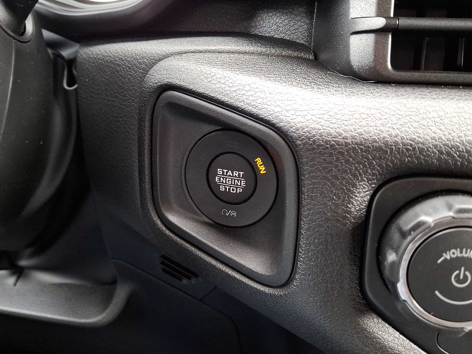 2026 Jeep Wrangler 4-Door Sport - Photo 16