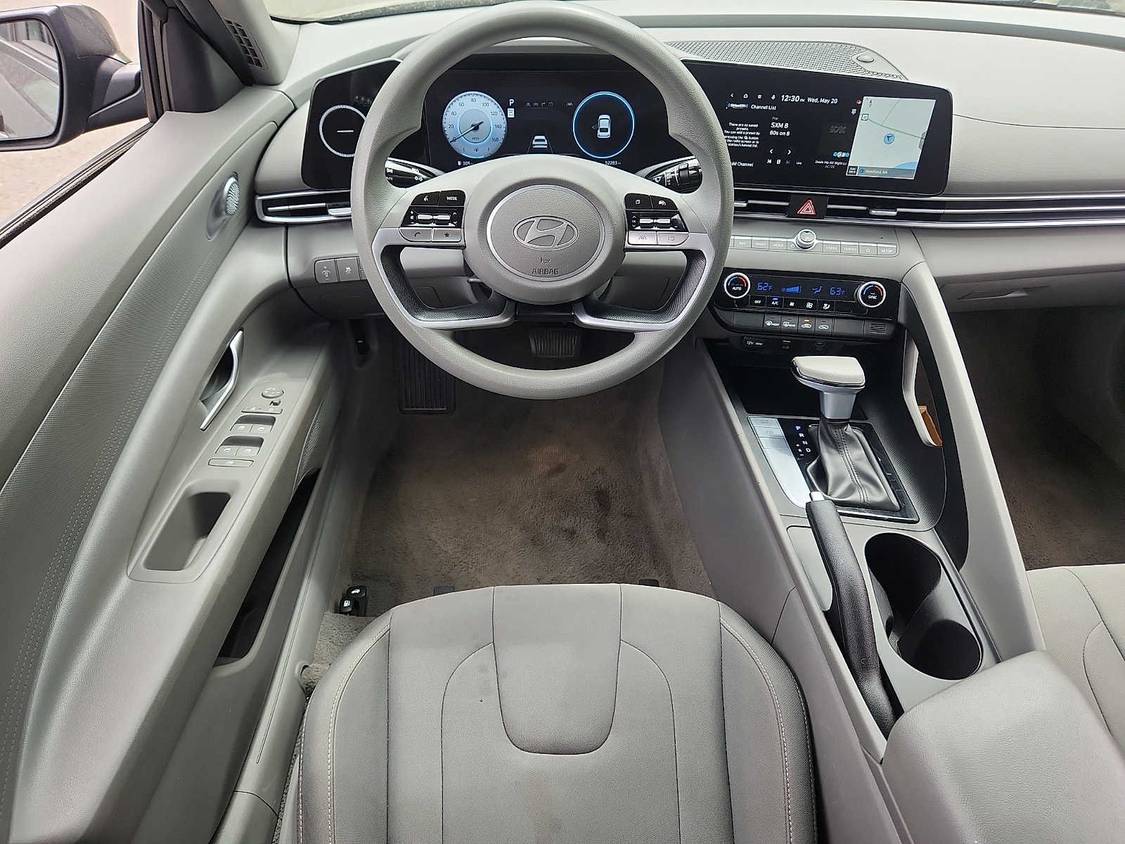 2024 Hyundai Elantra SEL - Photo 11