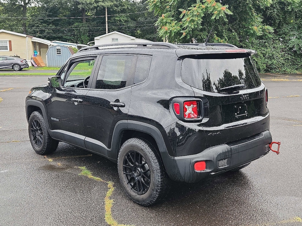 Used 2017 Jeep Renegade Altitude SUV