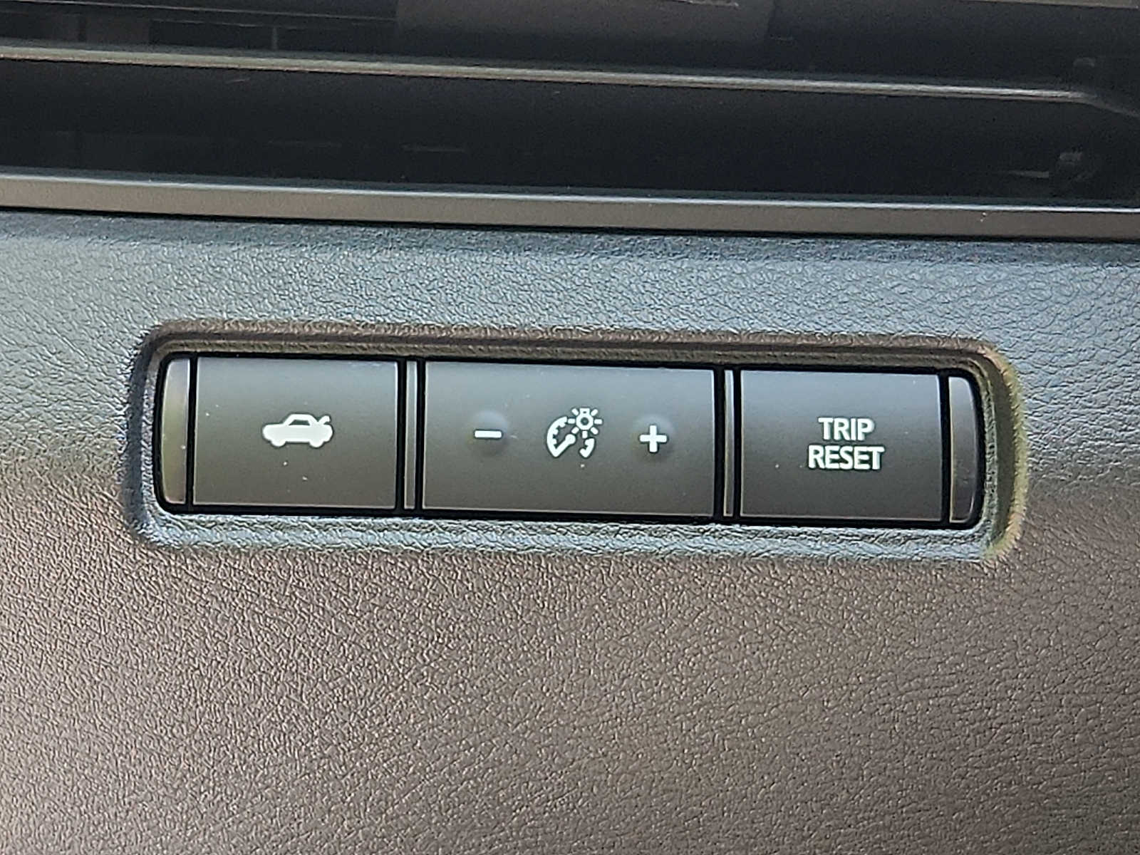 2025 Nissan Altima SV - Photo 24
