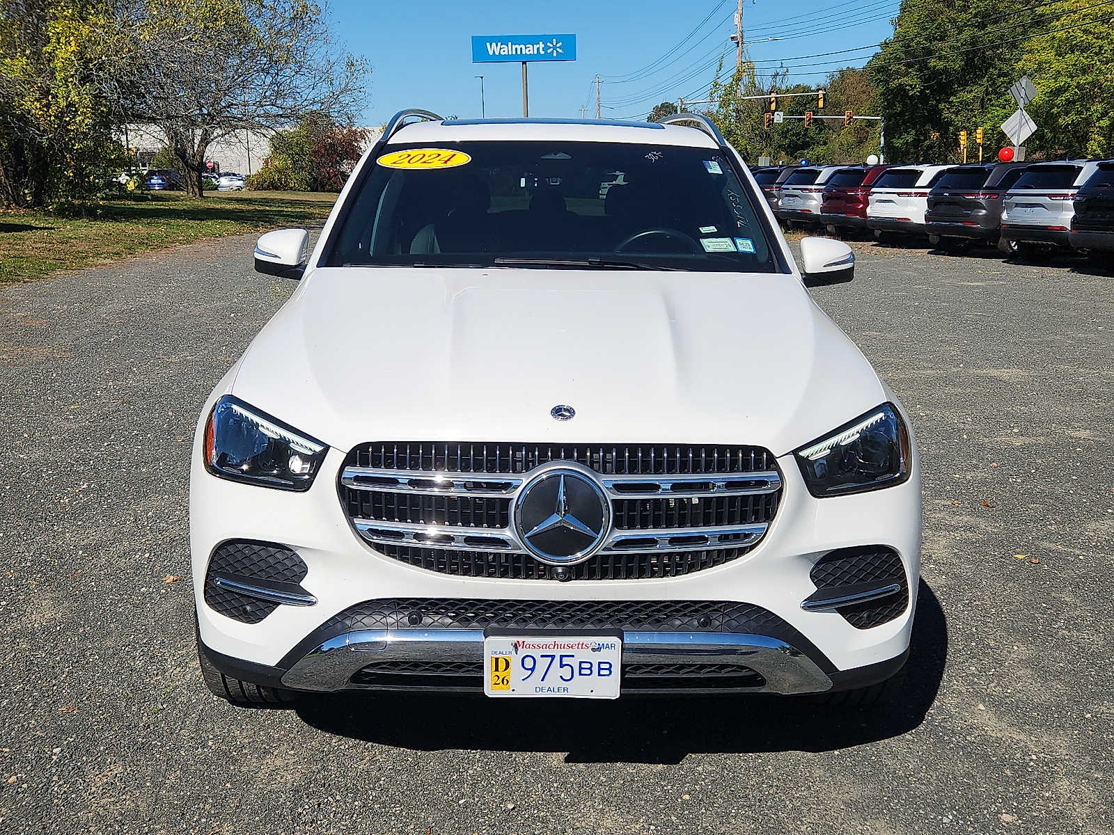 2024 Mercedes Benz GLE 450e photo 2