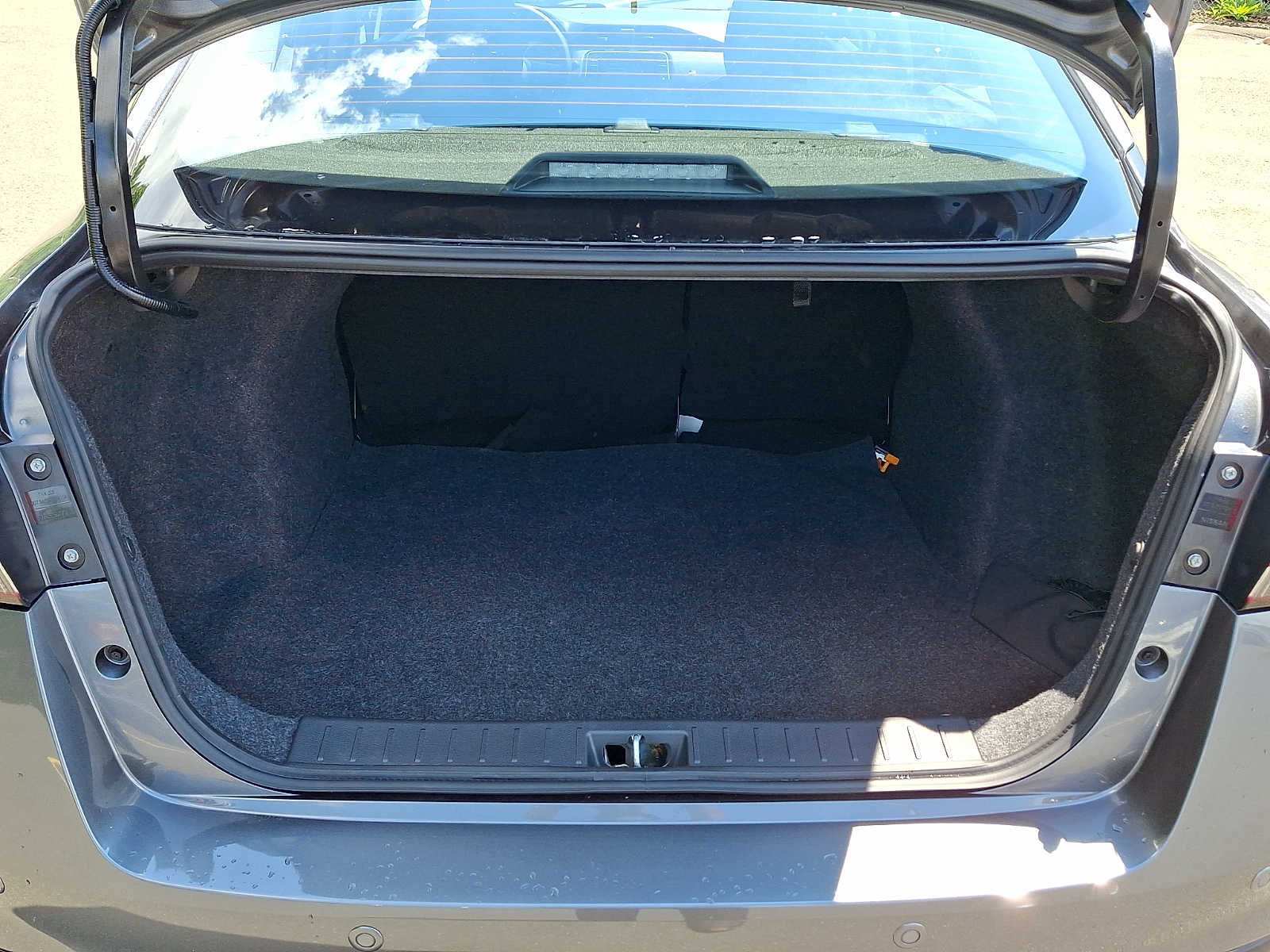 2024 Nissan Versa Sedan S - Photo 28