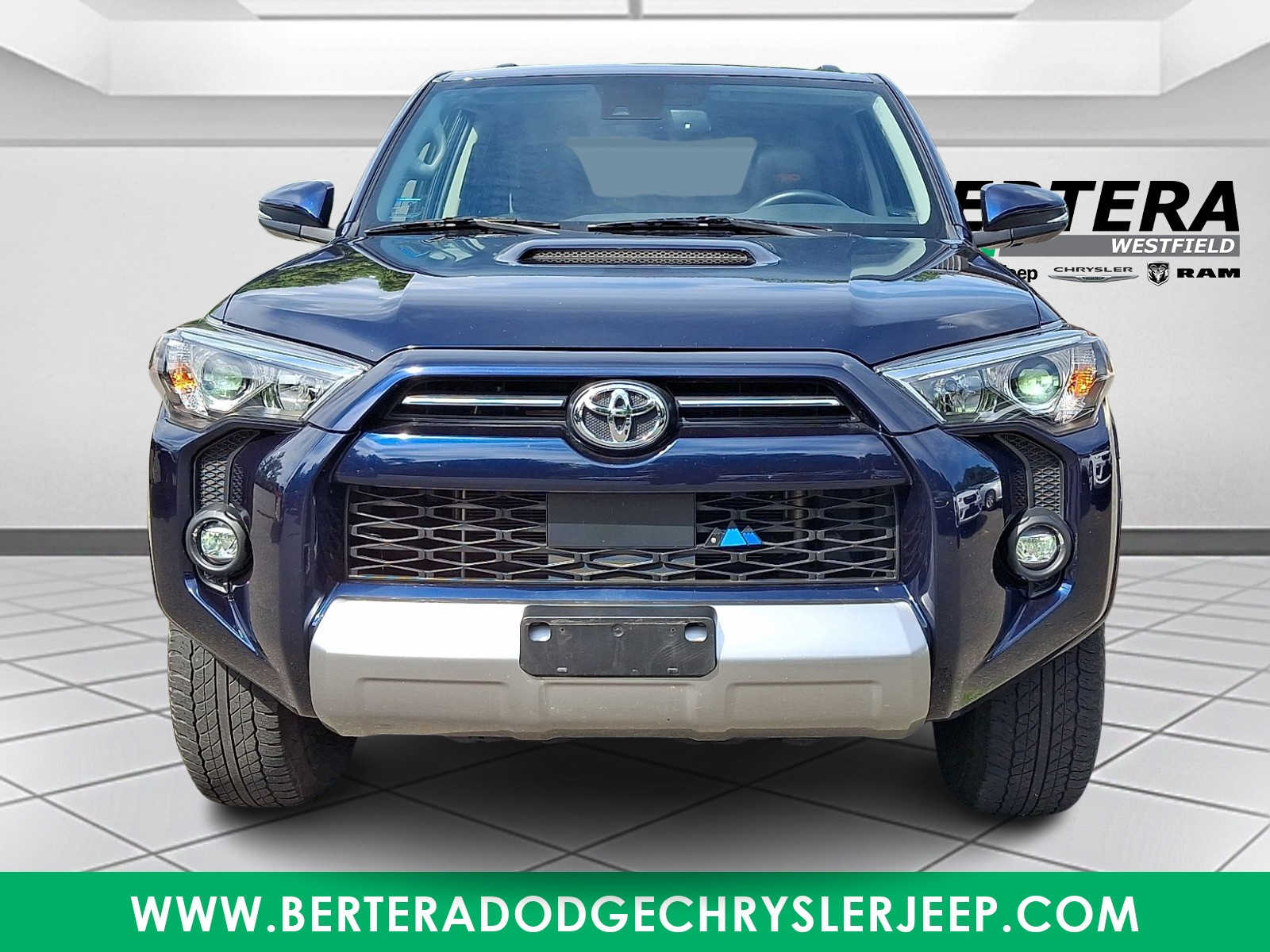 2023 Toyota 4Runner TRD Off-Road Premium - Photo 2