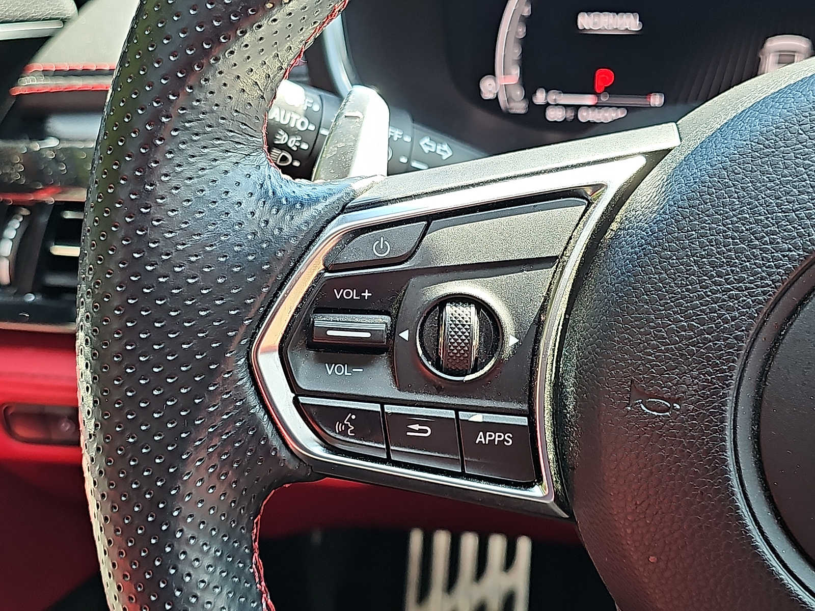 2025 Acura MDX A-Spec Package - Photo 24