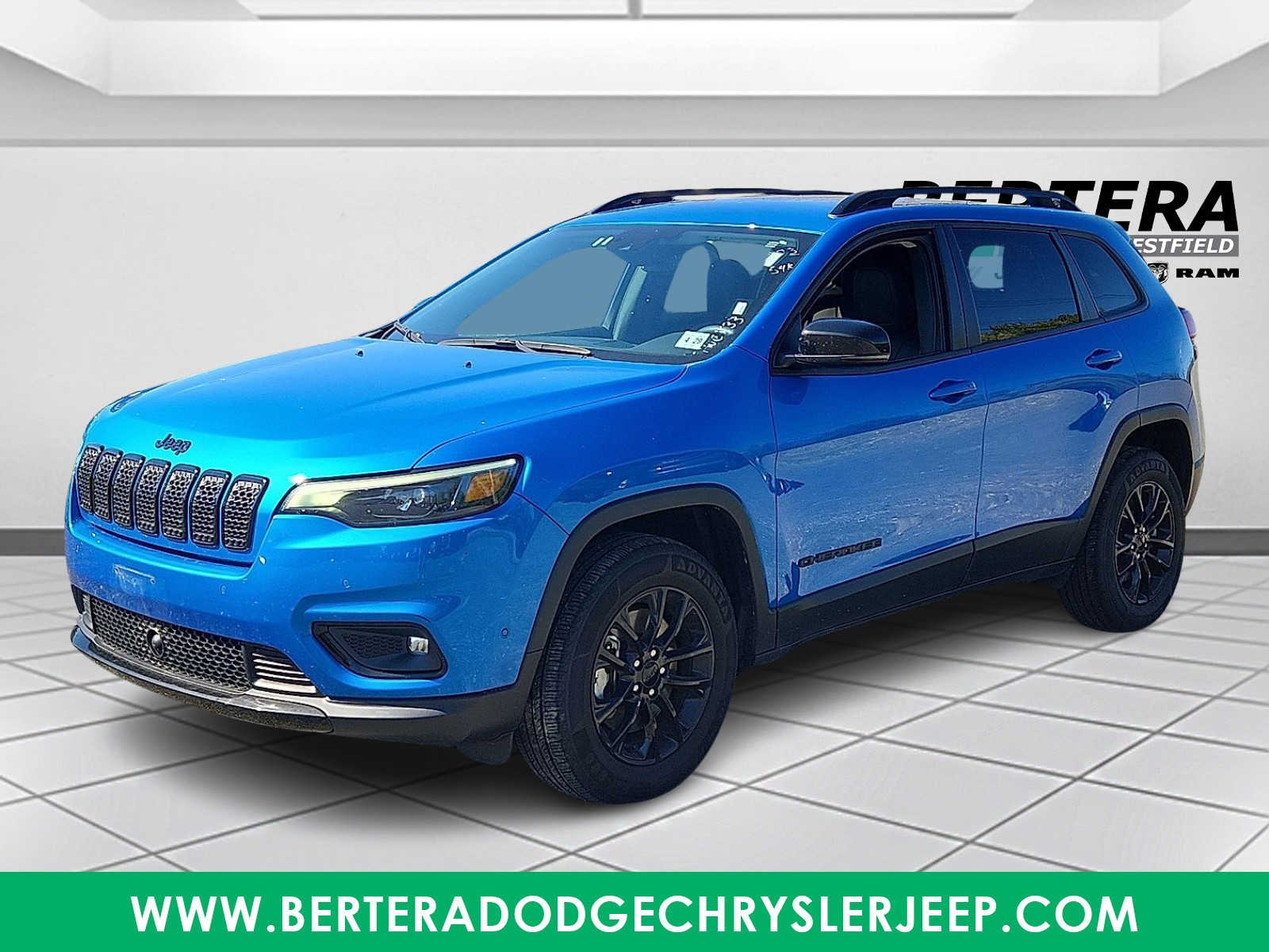 2023 Jeep Cherokee Altitude Lux - Photo 3