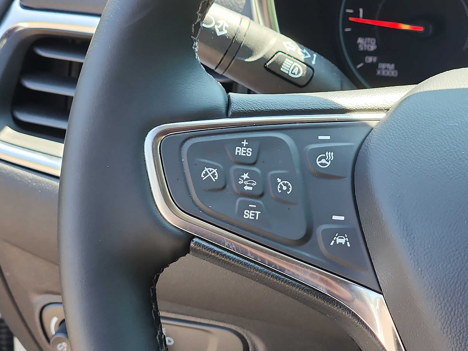 2024 Chevrolet Equinox LT - Photo 20