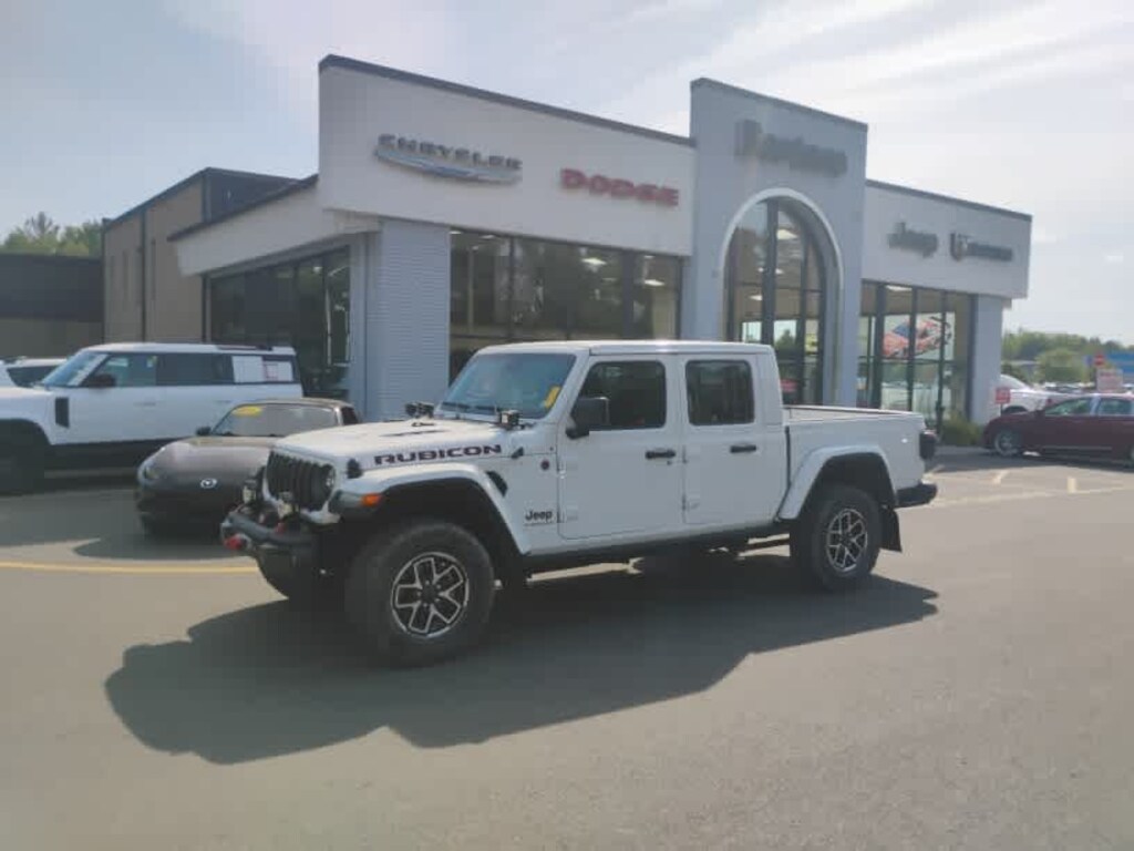 Used 2024 Jeep Gladiator Rubicon X Truck Crew Cab