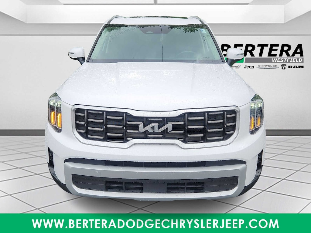 Used 2025 Kia Telluride S SUV