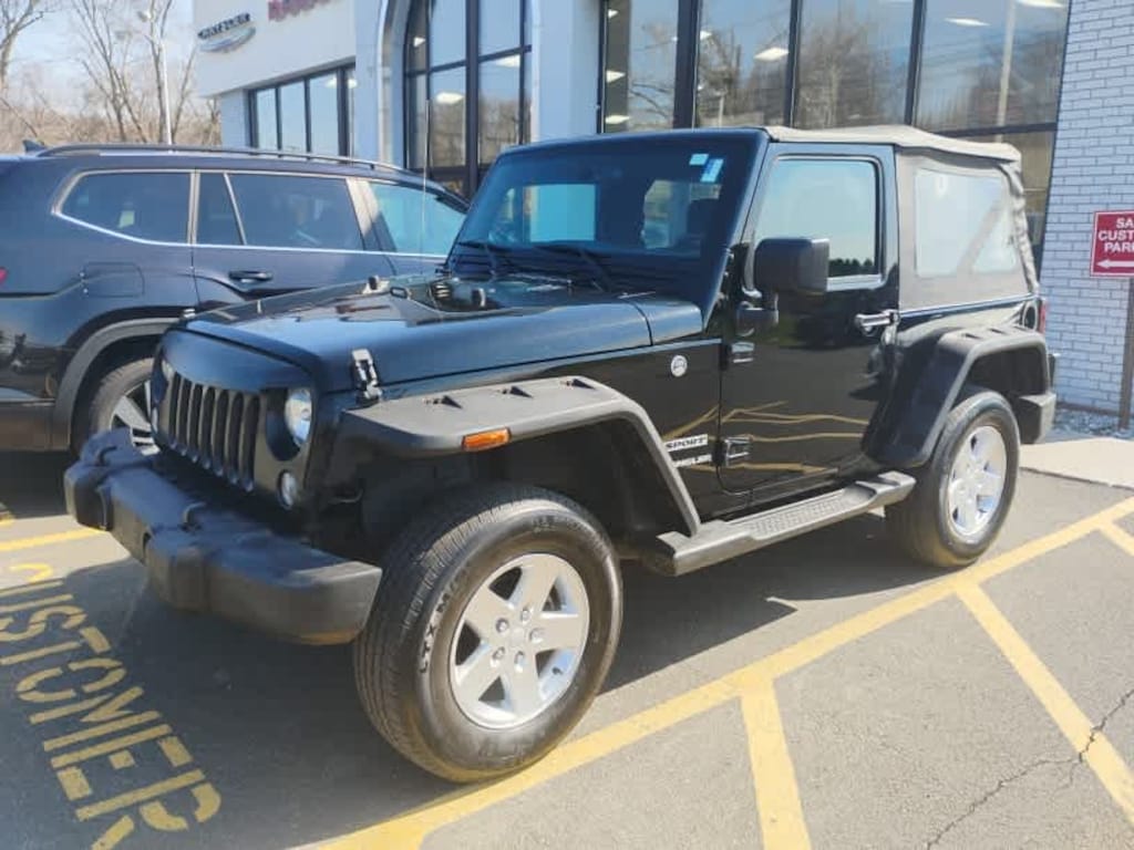 Used 2016 Jeep Wrangler Sport SUV