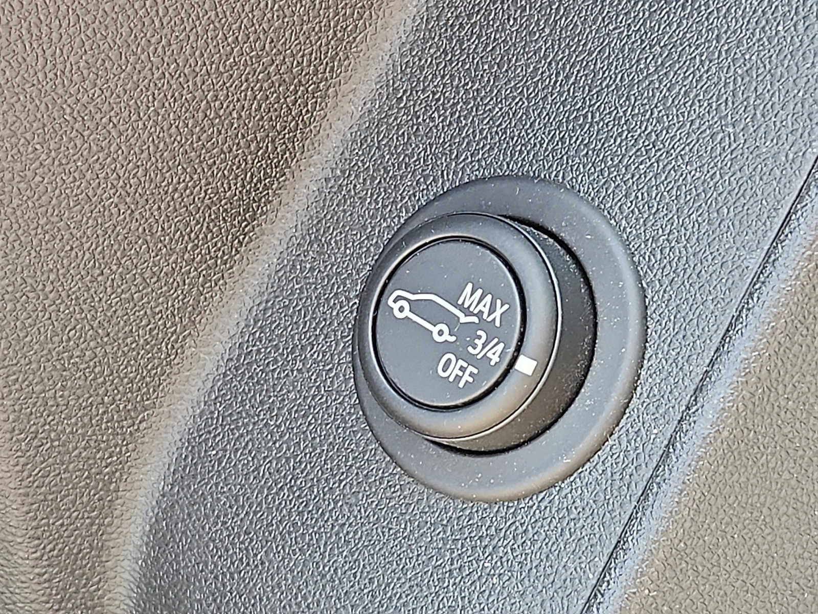 2024 Chevrolet Equinox LT - Photo 26