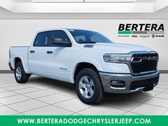 2026 Ram 1500 BIG HORN CREW CAB 4X4 5'7 BOX Pickup