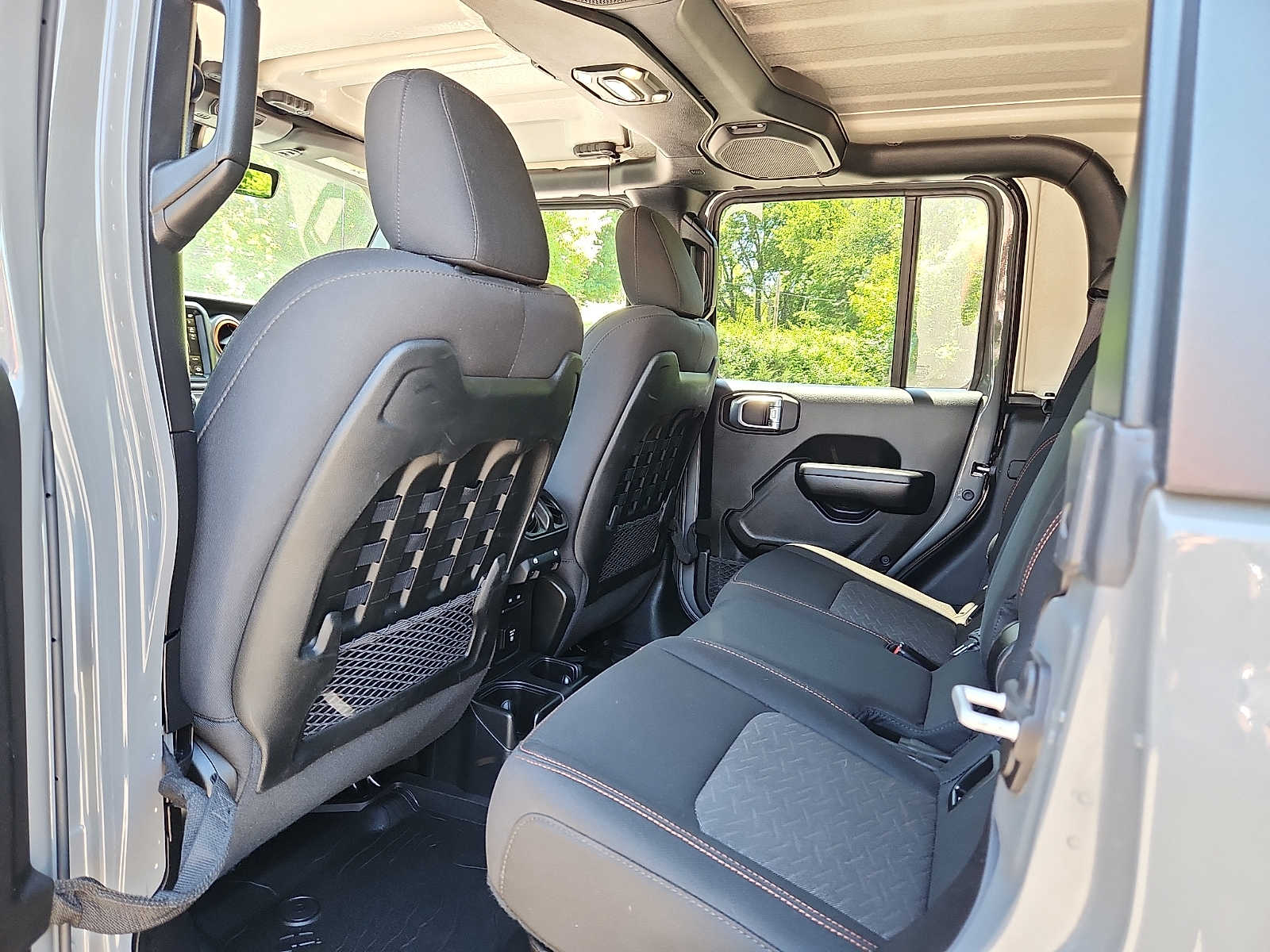 2021 Jeep Gladiator Mojave - Photo 10