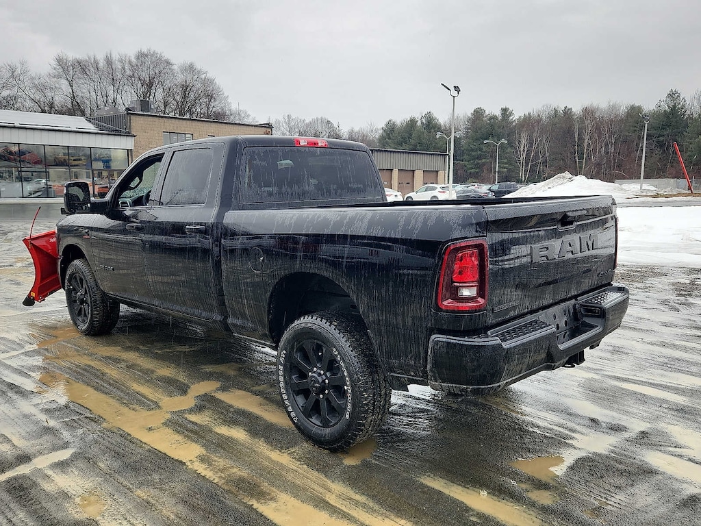 New 2026 Ram 2500 BIG HORN CREW CAB 4X4 6'4 BOX Pickup