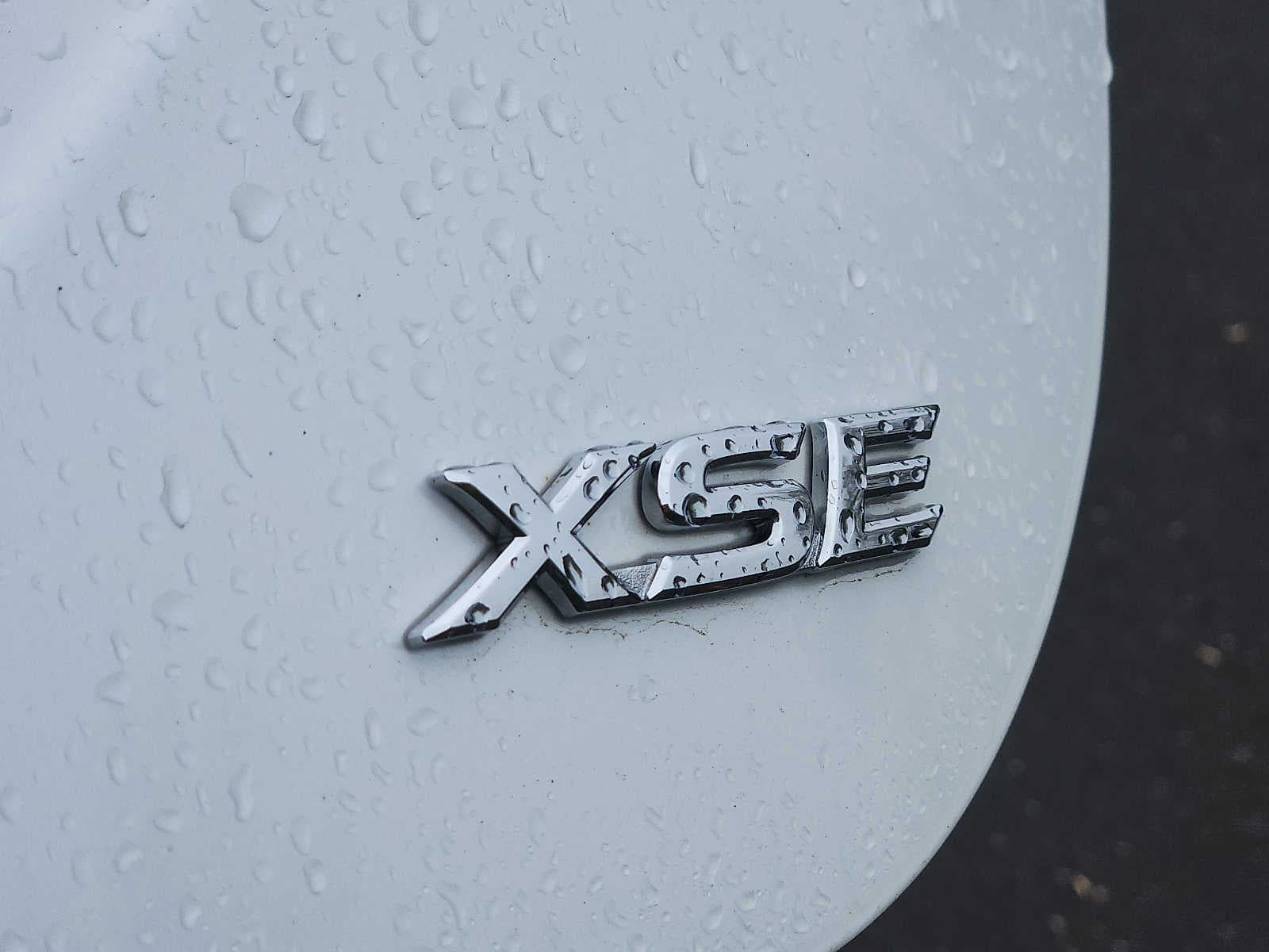 2023 Toyota Camry XSE - Photo 30