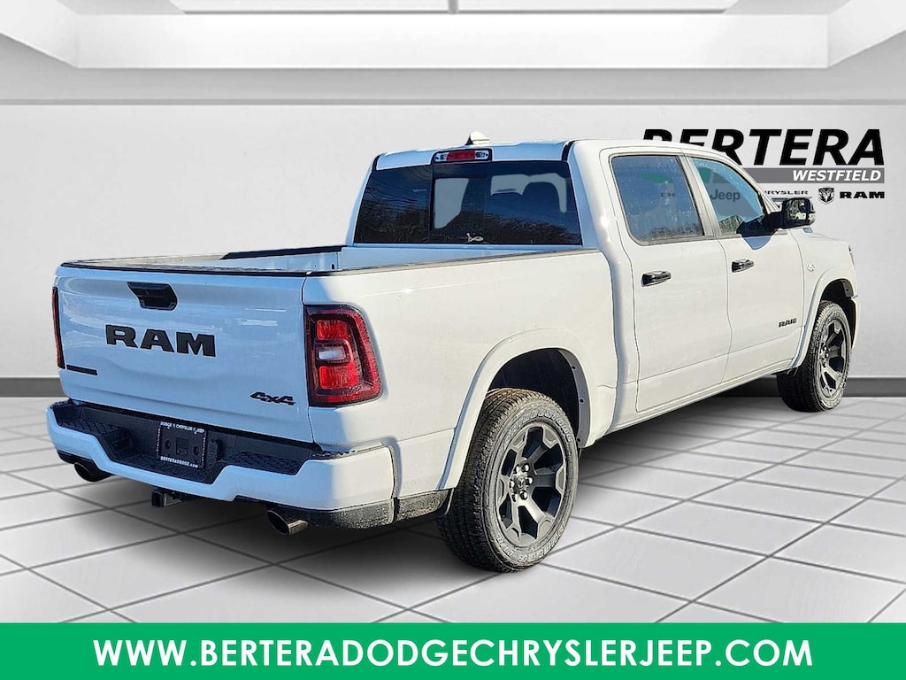 New 2026 Ram 1500 BIG HORN CREW CAB 4X4 5'7 BOX Pickup