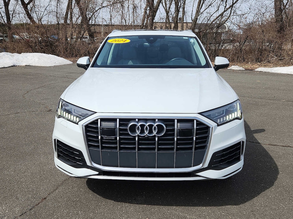 Used 2024 Audi Q7 Premium Plus SUV