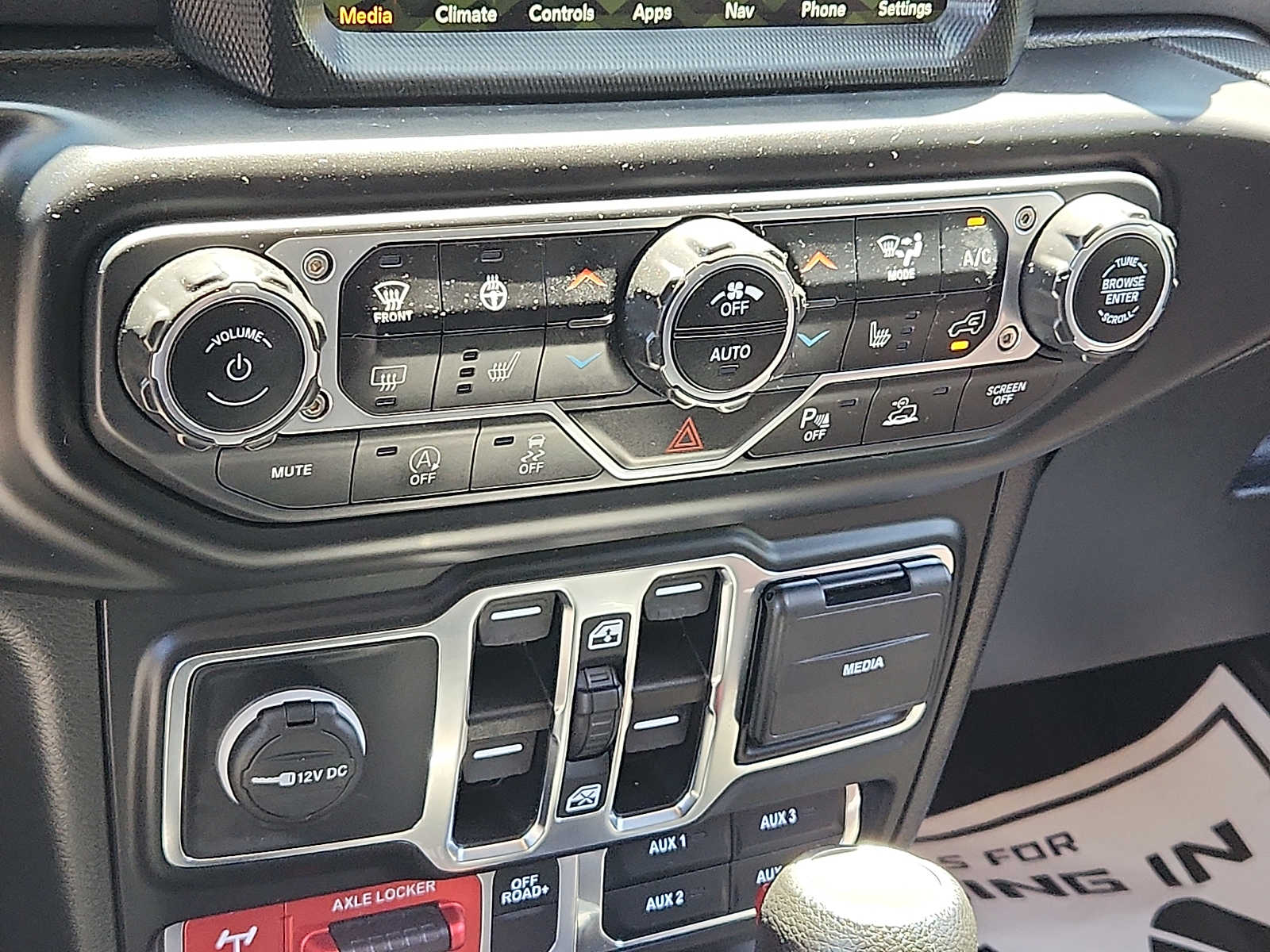 2021 Jeep Gladiator Mojave - Photo 15